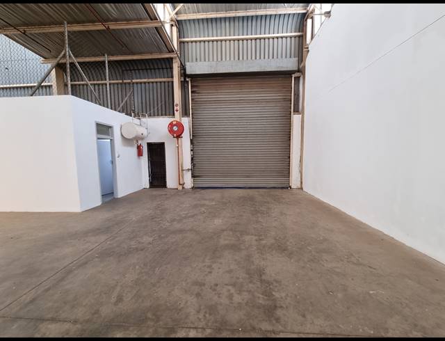 775M² WAREHOUSE TO LET IN SELBY
